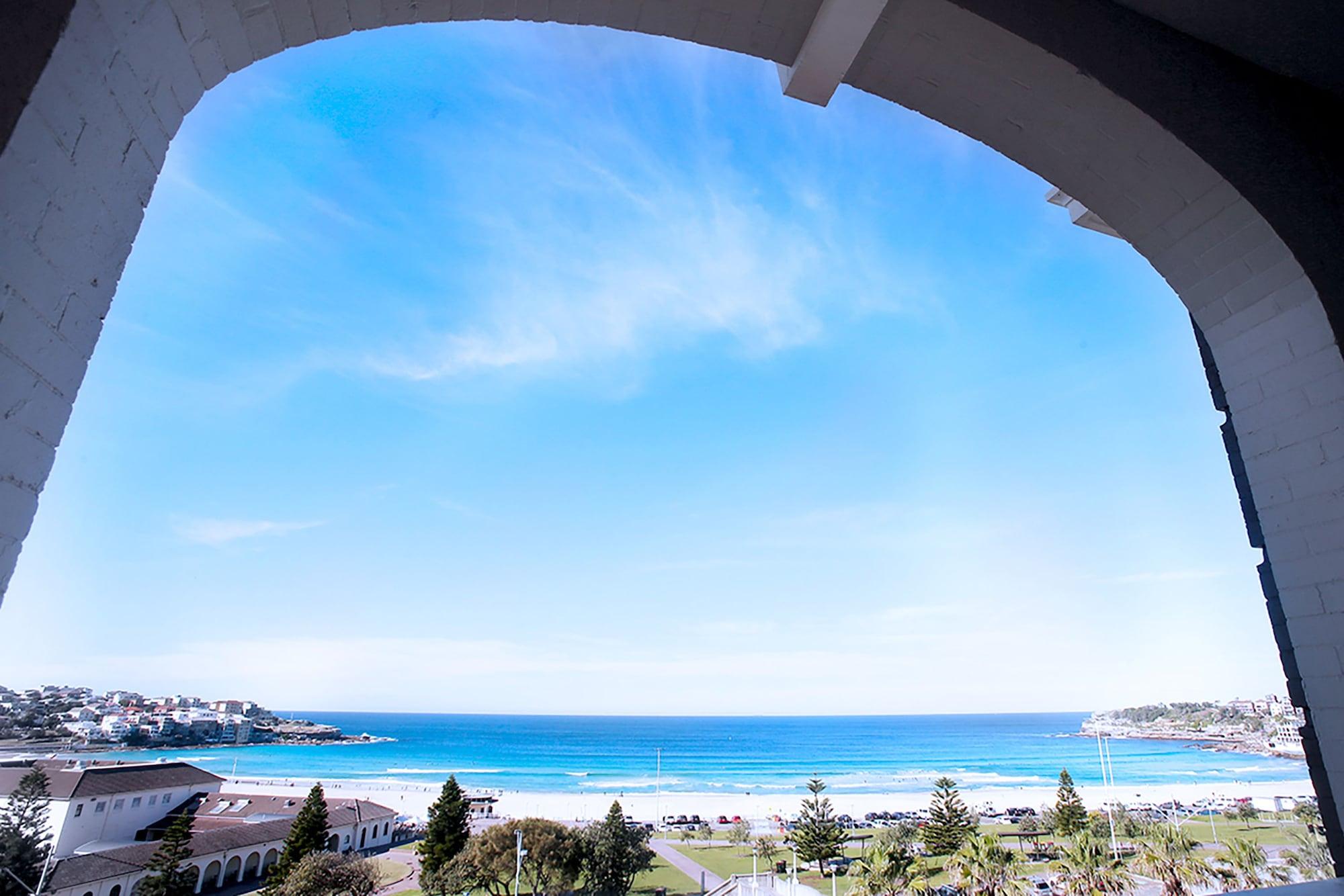 Hotel Bondi Bondi Beach Exterior photo